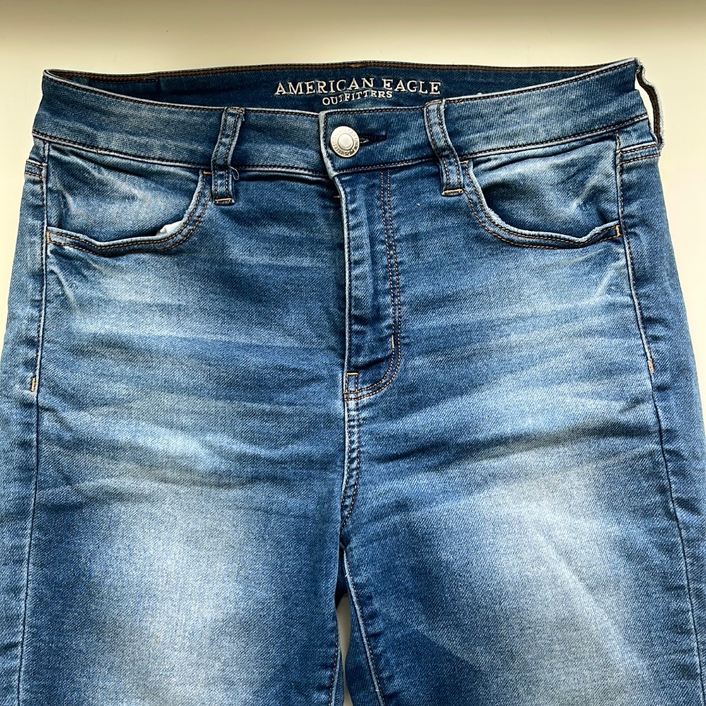 American Eagle "Super Stretch" Jeans, Size 10, Regular Cut